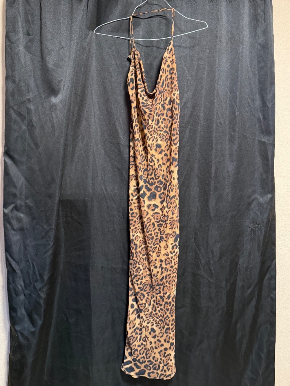 Fashion nova leopard print cool neck maxi dress